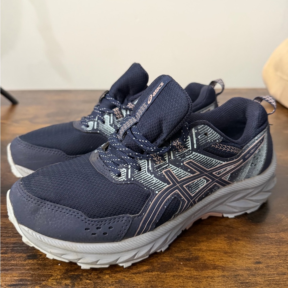 ASICS Navy Running Shoes (No insoles)